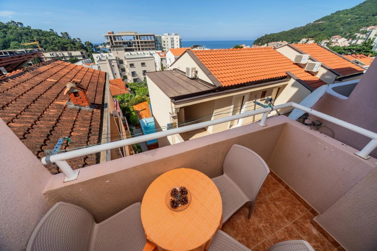 Apartments Pod Lozom With Seaview Petrovac 客房 照片