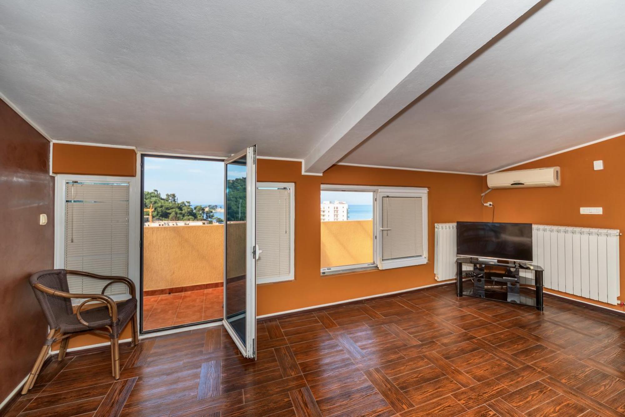 Apartments Pod Lozom With Seaview Petrovac 客房 照片
